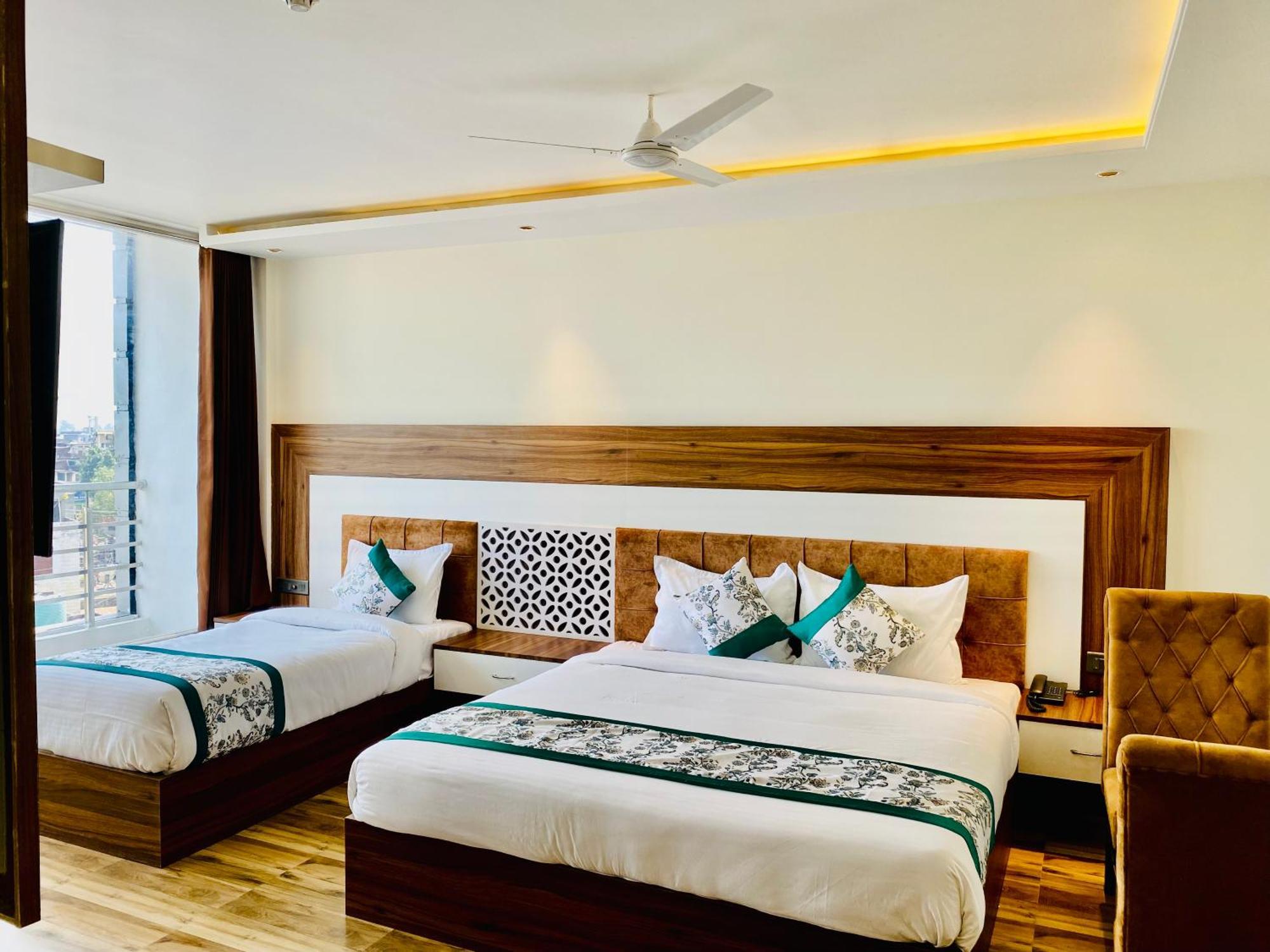 Hotel White House 350 Mtr From Golden Temple Amritsar Exterior foto