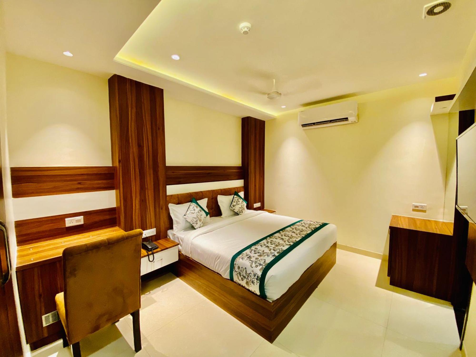 Hotel White House 350 Mtr From Golden Temple Amritsar Exterior foto